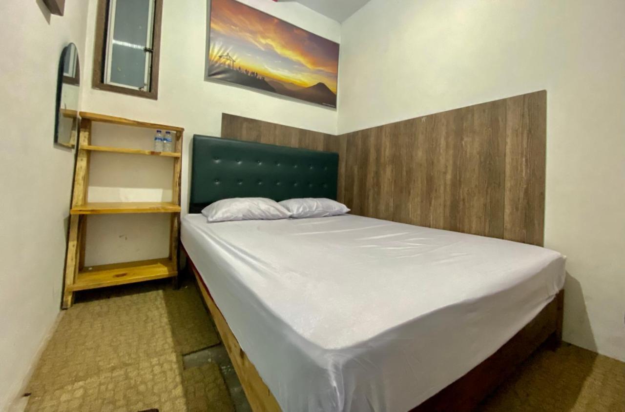 Homestay Batu Kelir Syariah Dieng Mitra Reddoorz Diyeng Exterior foto